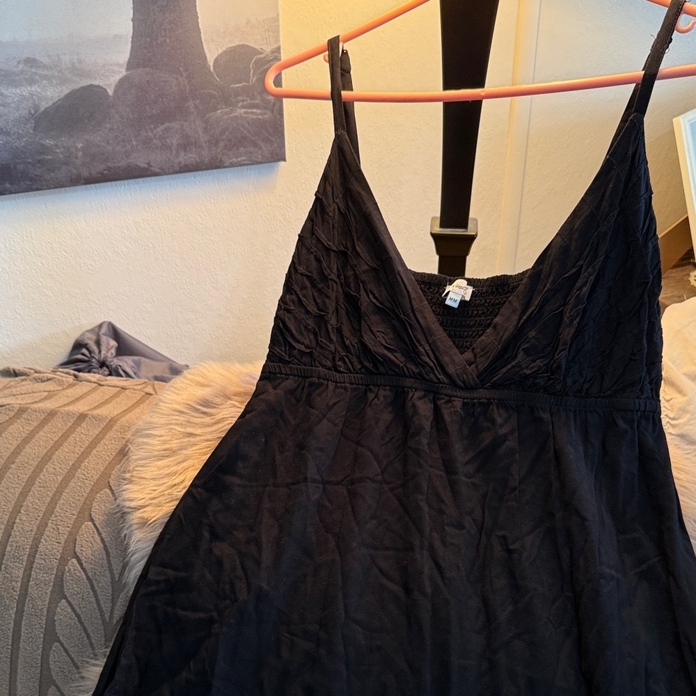 Kismet Black Gathered Bodice Dress - Picture 5 of 17